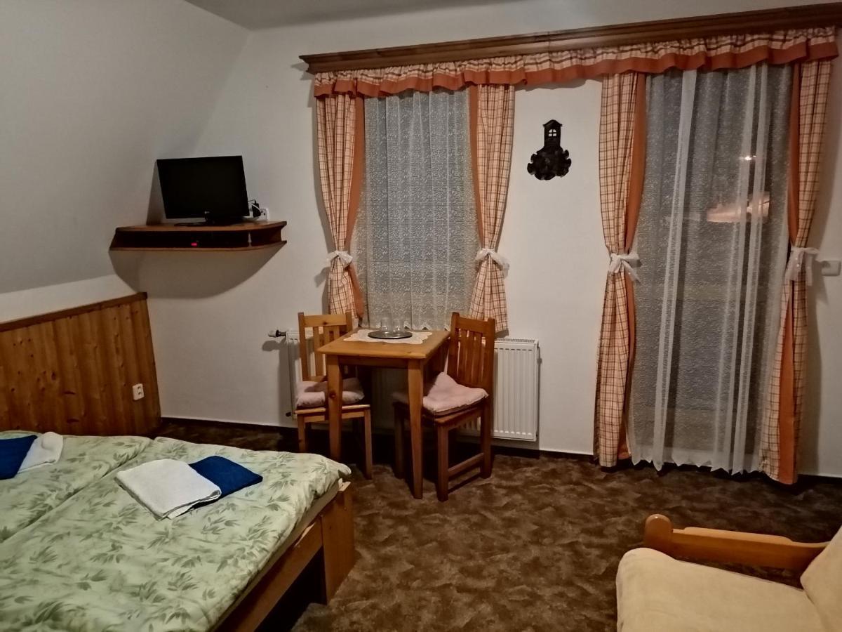 Pension Krakonos Spindleruv Mlyn Exterior photo